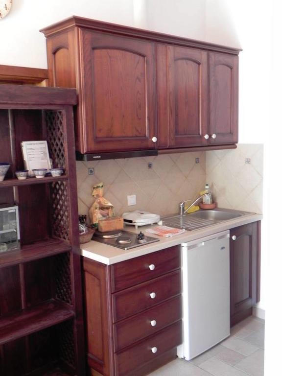 Kapetan Manwlis Apartman Káto Hóra Kültér fotó